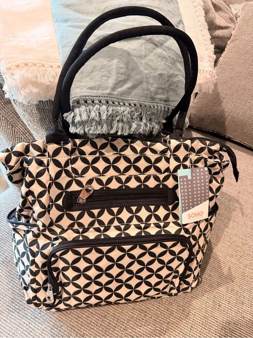6 piece Geometric Black & Cream Tote Baby Bag Set Storage Pouches Changing mat